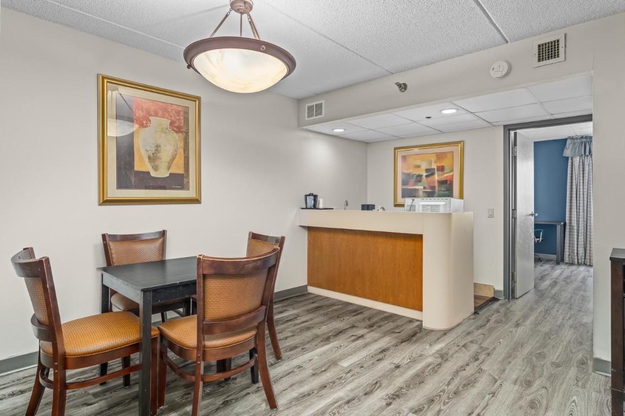 Quality Inn & Suites Mall Of America - Msp Airport Bloomington Extérieur photo