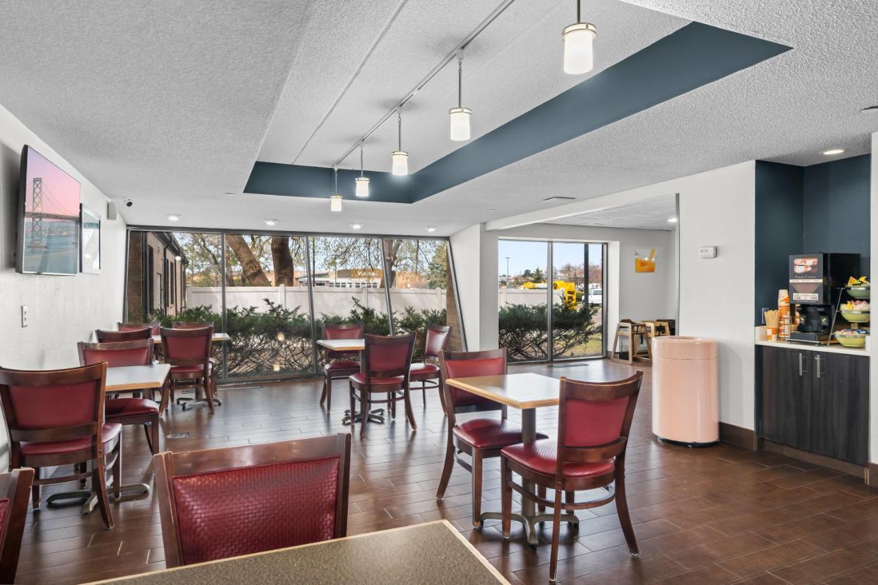 Quality Inn & Suites Mall Of America - Msp Airport Bloomington Extérieur photo